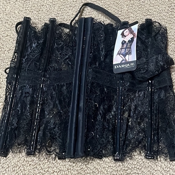 New with tags Darque by coquette corset cincher for waist - Picture 2 of 4